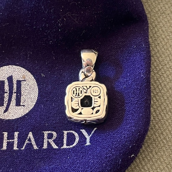 John Hardy Batu Kali Pendant Necklace - Picture 5 of 7